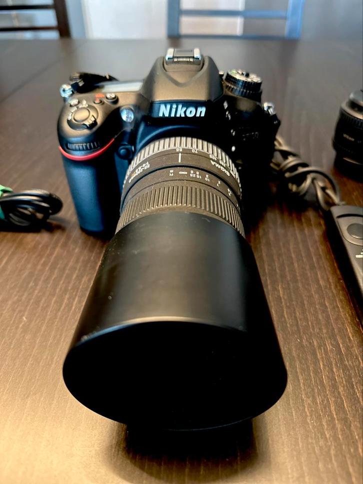 Nikon D7100 - 4266 declenchements parfait etat avec batterie, Audio, Tv en Foto, Fotocamera's Digitaal, Zo goed als nieuw, Nikon