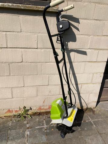 Electrische tuinfrees beschikbaar voor biedingen