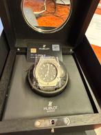 Montre exclusive, neuve, Montre-bracelet, Autres marques, Cuir, Enlèvement