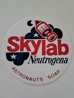 Autocollant vintage - Skylab - Neutrogena - Savon Astronaute, Collections, Comme neuf, Enlèvement ou Envoi, Marque