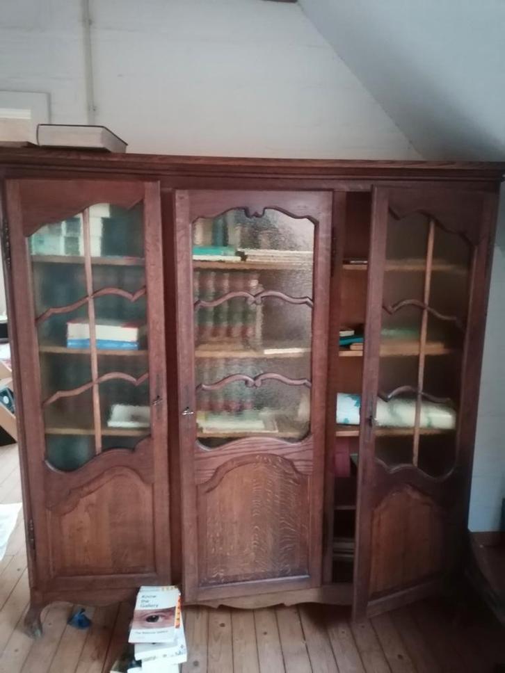 Massieve eiken vitrinekast bibliotheekkast, Huis en Inrichting, Kasten | Boekenkasten, Gebruikt, Ophalen