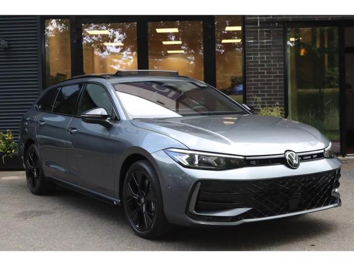 NEW MODEL VW PASSAT VARIANT 20TSI DSG 4X4 265PK R-EDITION, Auto's, Volkswagen, Bedrijf, Te koop, Passat, 360° camera, 4x4, ABS