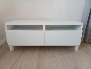 Besta tv meubel (ikea) beschikbaar voor biedingen