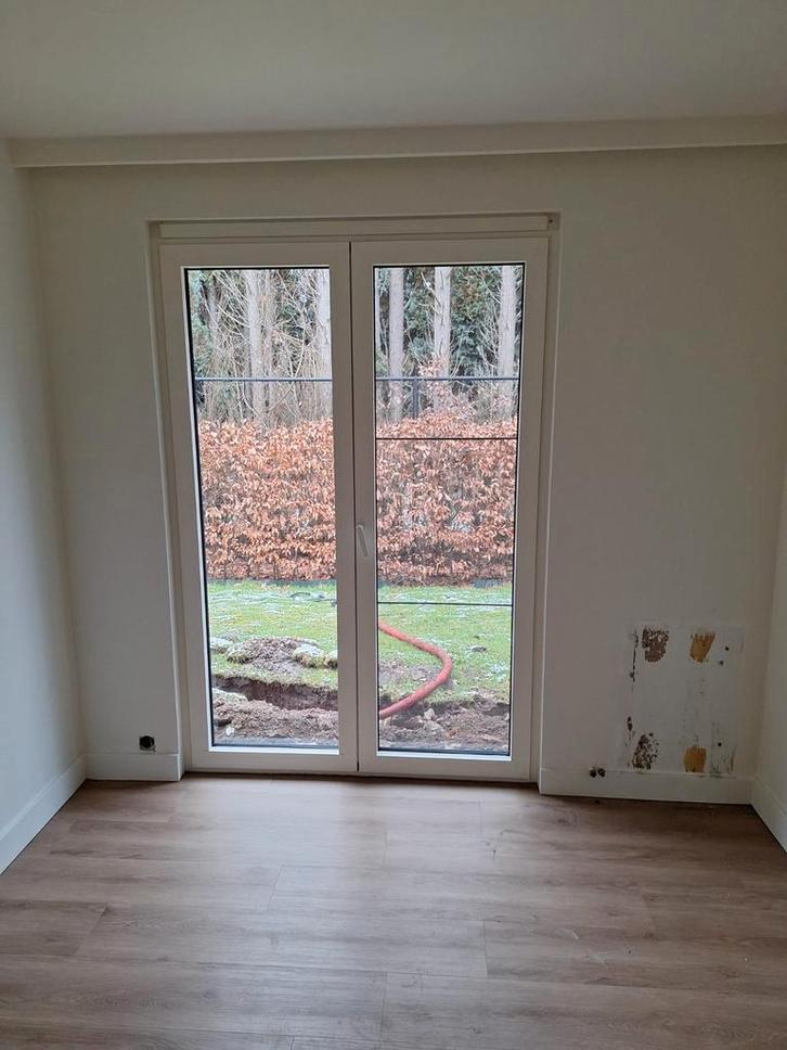 Raam draai kiep aluminium, Doe-het-zelf en Bouw, Raamkozijnen en Schuifdeuren, Aluminium, Ophalen