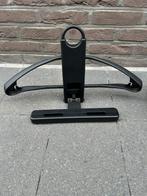 Originele Ford kledinghanger met bevestiging, matzwart, Ophalen, Nieuw