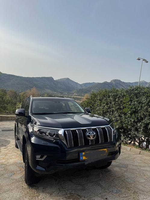 Toyota land cruiser 2023, Auto's, Toyota, Landcruiser, 360° camera, 4x4, Adaptive Cruise Control, Airbags, Airconditioning, Alarm