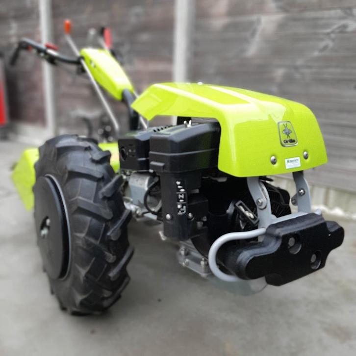 Motoculteur profes GRILLO te koop, Doe-het-zelf en Bouw, Gereedschap | Freesmachines, Zo goed als nieuw, Benzine, Tuinfrees, Ophalen