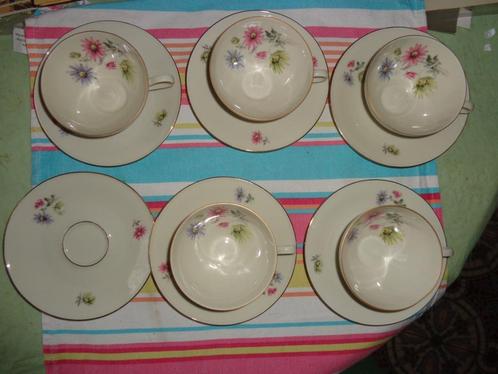 5 kopjes en 6 koffiebordjes made in Germany, Antiek en Kunst, Antiek | Servies los, Ophalen