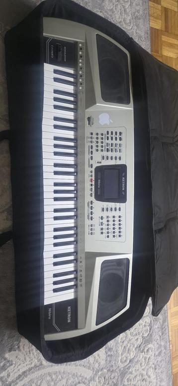 Ketron vega ( NIBIRU x5 ), Musique & Instruments, Enlèvement ou Envoi, Comme neuf