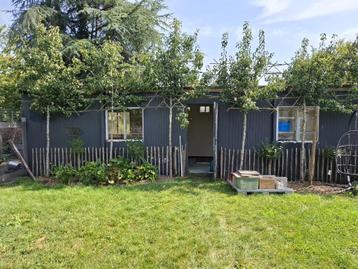Werfkeet / container – 9 x 3 m  beschikbaar voor biedingen