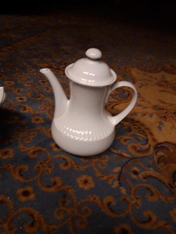 theepot/ koffiepot  WINTERLING + suikerpotje beschikbaar voor biedingen
