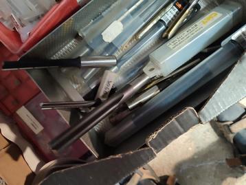 Outils de précision pour travaux de menuiserie, Enlèvement