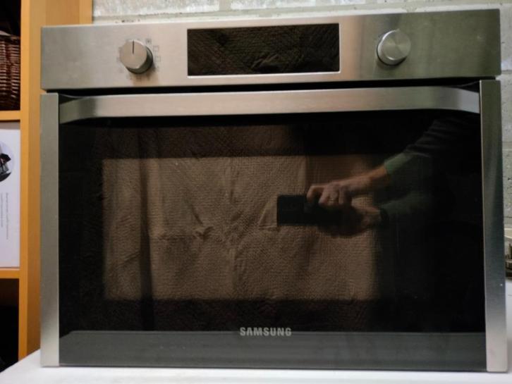 Combi-Microgolfoven inbouw SAMSUNG, Elektronische apparatuur, Microgolfovens, Gebruikt, Inbouw, Combi-microgolfoven, 45 tot 60 cm