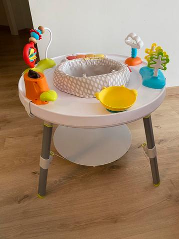 Skip Hop - speelcentrum 3in1 beschikbaar voor biedingen