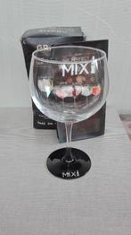 4 verres ballon pour cocktail, Collections, Verres & Petits Verres, Enlèvement ou Envoi, Neuf