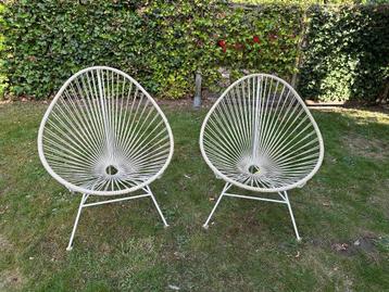 draadstoelen beschikbaar voor biedingen