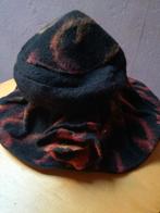 Chapeau en laine fait main, Vêtements | Femmes, Chapeaux & Casquettes, Enlèvement ou Envoi, Comme neuf