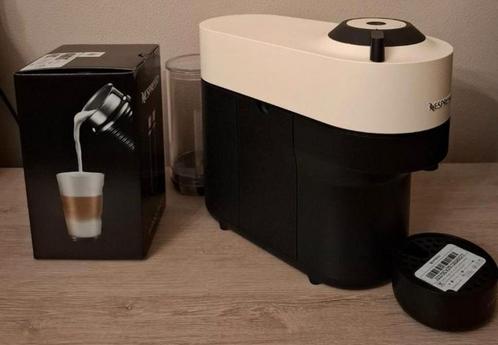 Nieuw Set Nespresso Machine Plus Aeroccino3 en Capsules., Elektronische apparatuur, Koffiezetapparaten, Nieuw, Koffiemachine, Ophalen of Verzenden