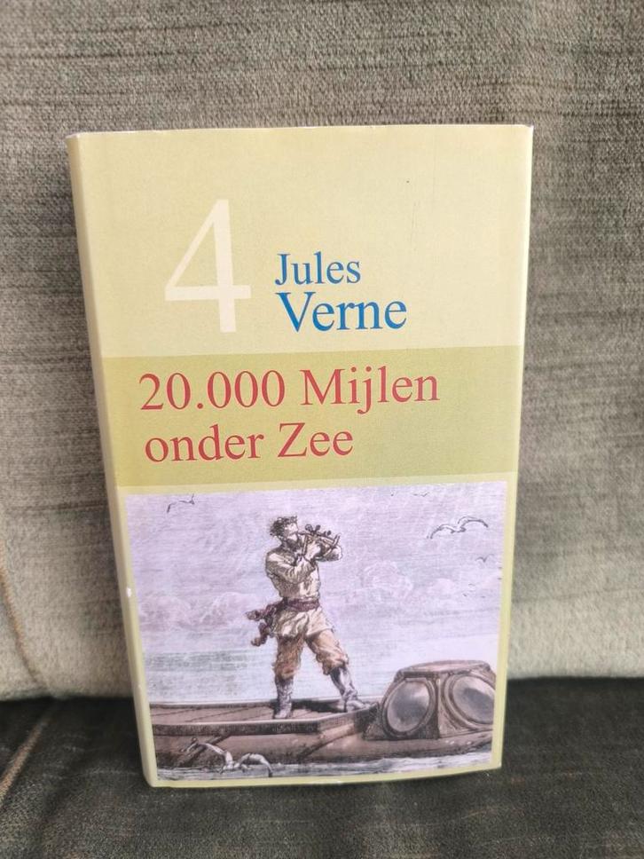 20.000 mijlen onder zee.      (Jules Verne), Boeken, Literatuur, Zo goed als nieuw, Europa overig, Ophalen