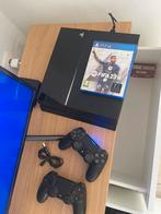 Playstation 4 (500GB) met 2 controllers + Fifa 23, Games en Spelcomputers, Spelcomputers | Sony PlayStation 4, Original, Met 2 controllers