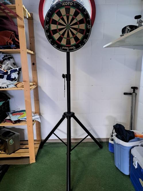 Dartsbord standaard + bord, Sport en Fitness, Darts, Zo goed als nieuw, Ophalen