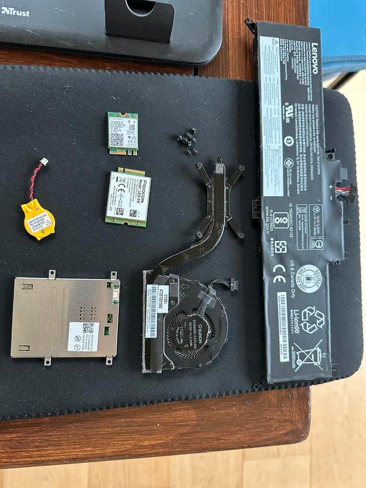 Lenovo originele Lithium batterij 01AV431 - 49Wh + diversen, Computers en Software, Accu's en Batterijen, Gebruikt, Ophalen