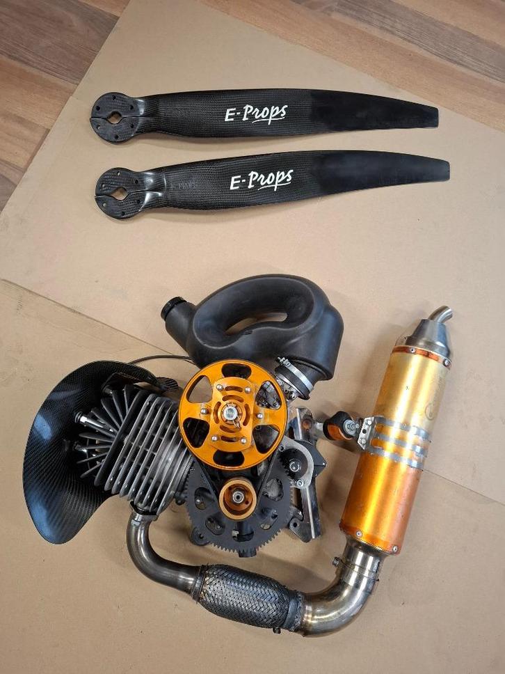 Corsair Black Bull paramotor, Sport en Fitness, Zweefvliegen en Paragliding, Gebruikt, Paramotor, Gemotoriseerd, Verzenden