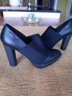 Pumps Calvin Klein maat 36, Kleding | Dames, Ophalen of Verzenden, Zo goed als nieuw, Pumps