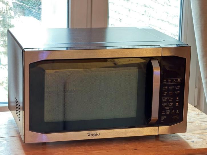 Microgolfoven Combimagnetron, Elektronische apparatuur, Microgolfovens, Zo goed als nieuw, Vrijstaand, Combi-microgolfoven, 45 tot 60 cm