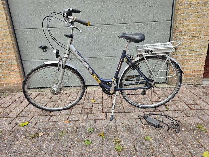 Electrische fiets, Fietsen en Brommers, Fietsen | Dames | Damesfietsen, Gebruikt, Overige merken, 53 tot 56 cm, Ophalen