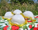 4 globes de lustre rond et festonné blanc et jaune, Huis en Inrichting, Ophalen of Verzenden, Zo goed als nieuw