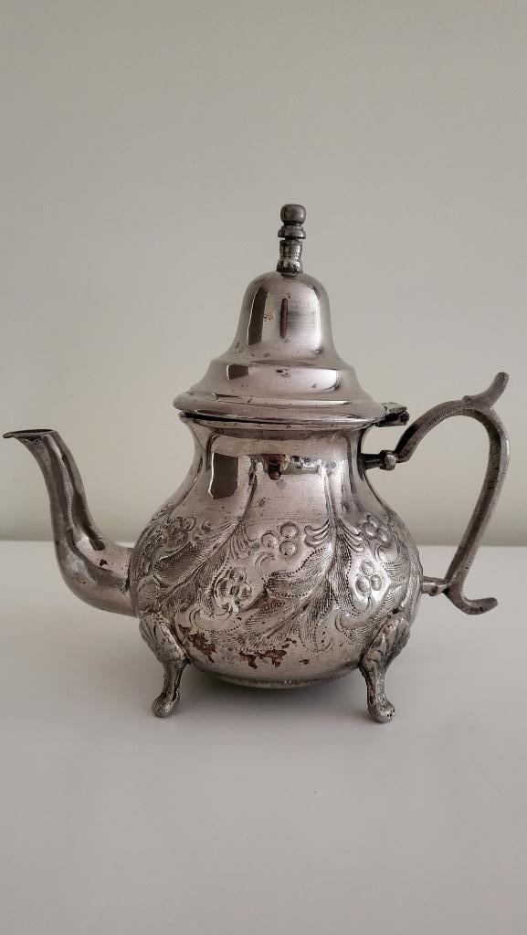 Marokkaanse theepot, Antiek en Kunst, Antiek | Zilver en Goud, Ophalen of Verzenden
