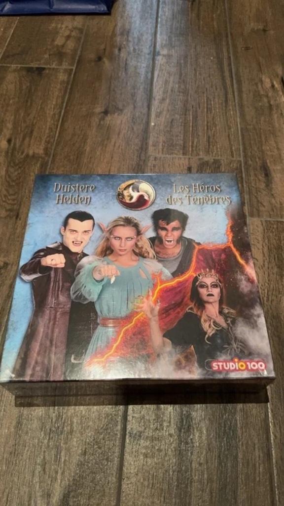 De Nachtwacht pakket met bordspel, puzzel & boekjes 1e lezer, Hobby en Vrije tijd, Gezelschapsspellen | Bordspellen, Zo goed als nieuw