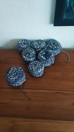 blauwwitte wol 7 bollen, samen €2.5, Hobby en Vrije tijd, Breien en Haken, Ophalen of Verzenden, Zo goed als nieuw