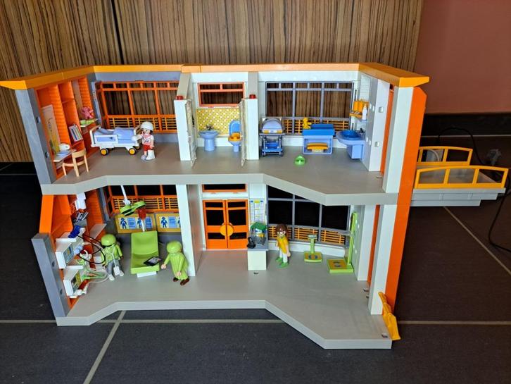 Playmobil ziekenhuis 6657, Kinderen en Baby's, Speelgoed | Playmobil, Zo goed als nieuw, Complete set, Ophalen