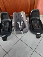 Maxi-Cosi Pebble Plus en 2 Maxi-Cosi 2wayFix, Ophalen, Zo goed als nieuw, 0 t/m 13 kg, Maxi-Cosi