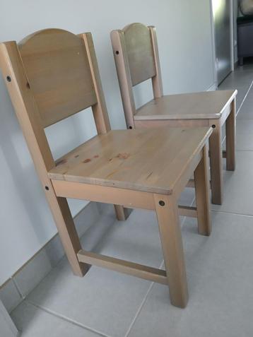 2 Houten kinderstoelen IKEA SUNDVIK beschikbaar voor biedingen