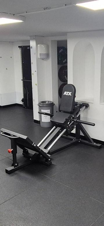 ATX CLP-640 Compact Legpress / Calfpress, Enlèvement, Comme neuf