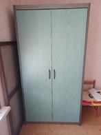 Bed met lattenbodem, kleerkast, bureau en nachtkastje, Ophalen, Gebruikt