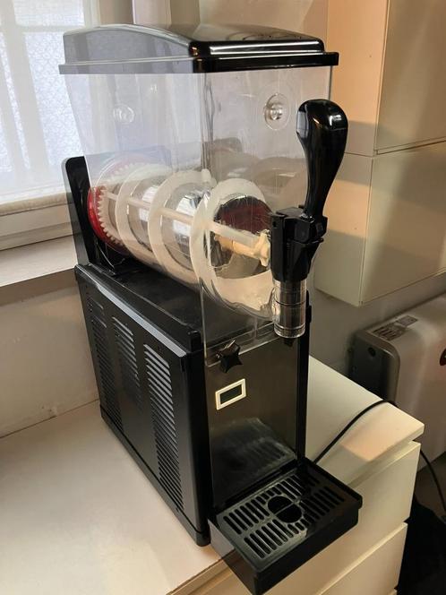 Slush Machine Sorby Dream 1, Elektronische apparatuur, IJsmachines, Zo goed als nieuw, Zelfvriezend, Ophalen