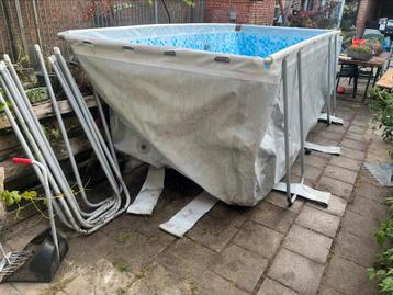 Te koop zwembaj bestway 200x400x120 beschikbaar voor biedingen