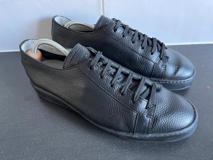 Santoni sneakers maat UK10 EU44, Kleding | Heren, Schoenen, Zo goed als nieuw, Sneakers, Zwart, Ophalen of Verzenden