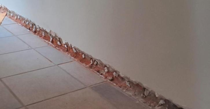 Opstijgend vocht – Muren injecteren – Definitief droog, Diensten en Vakmensen, Aannemers