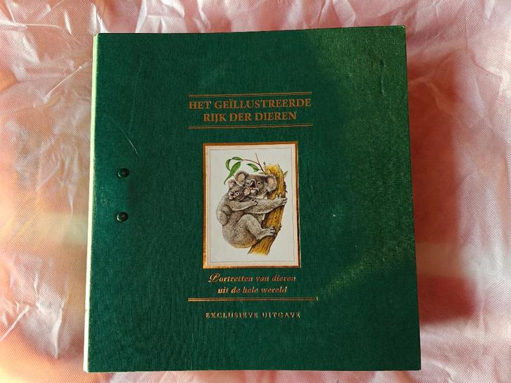 Het geïllustreerde rijk der dieren - 7 mappen, Livres, Encyclopédies, Comme neuf, Animaux, Enlèvement ou Envoi