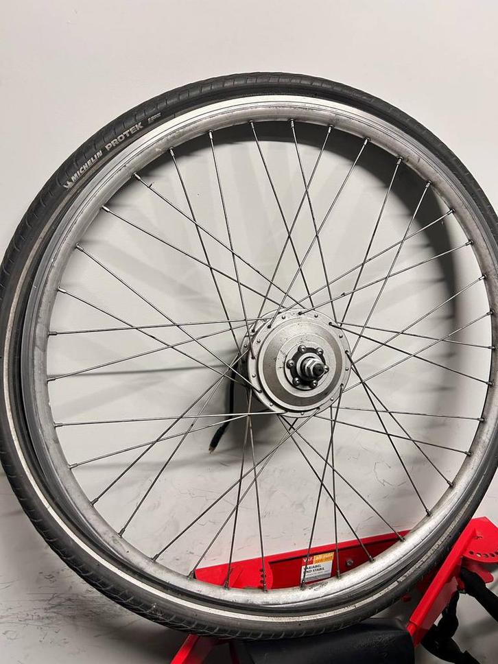 E-bike elektrische fiets voorwiel met motor – TurboBike 28”, Fietsen en Brommers, Fietsonderdelen, Zo goed als nieuw, Algemeen