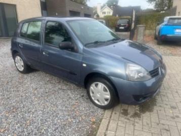 Renault Clio 1.2i  amper 60000 km gekeurd VV + onderhoud !!! beschikbaar voor biedingen