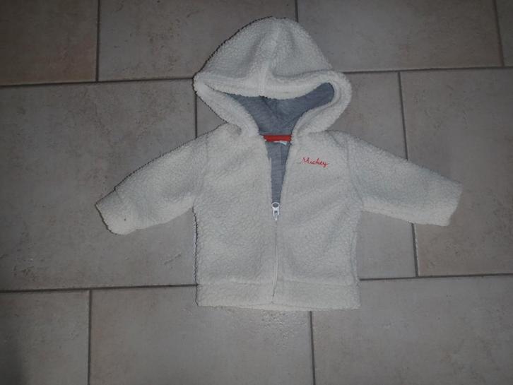 Mickey vest maat 68, Kinderen en Baby's, Babykleding | Maat 68, Zo goed als nieuw, Jongetje, Truitje of Vestje, Ophalen of Verzenden