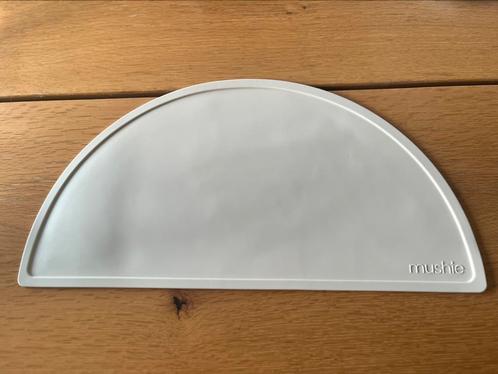 Mushie placemat nieuw, Kinderen en Baby's, Babyvoeding en Toebehoren, Nieuw, Ophalen