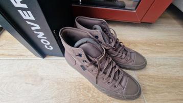 nieuw Converse All Star Chuck Taylor 45 beschikbaar voor biedingen