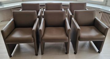6x vergaderstoelen op wielen - bruin lederlook beschikbaar voor biedingen